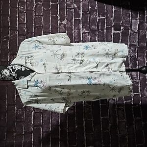 Denim & Flower Ricky Singh  button down short sleeve casual Hawaiian